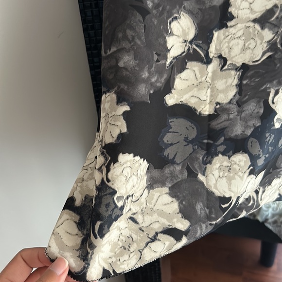 Monk and Lou Floral Tank Top - Picture 3 of 4